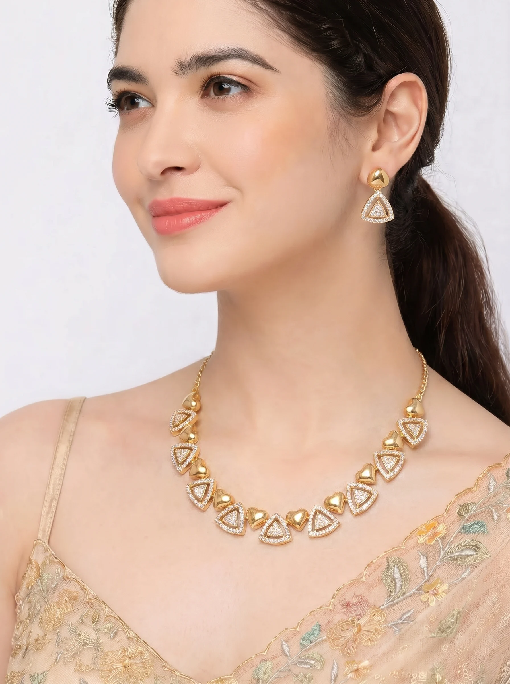 Designer Gold Necklace Set - Image 8