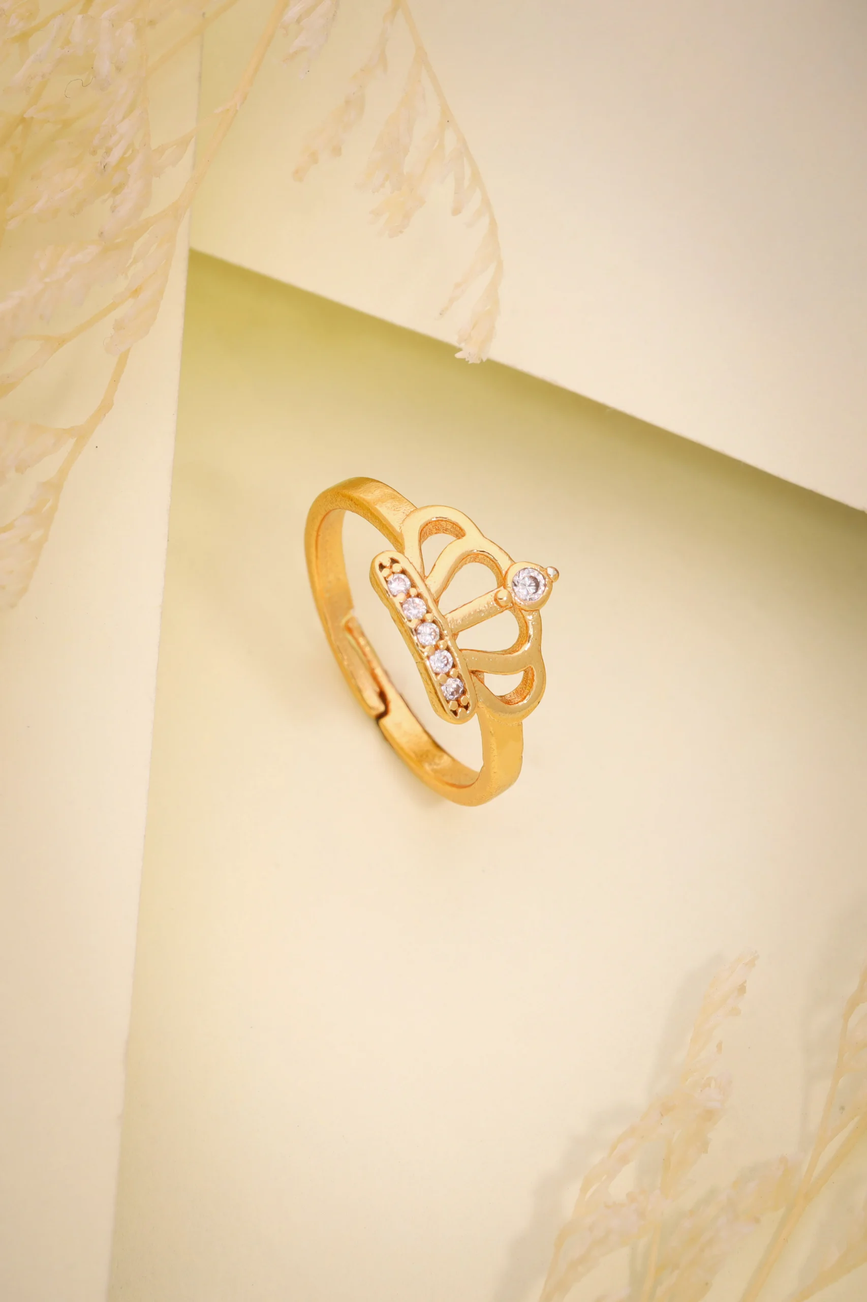 Golden Grace Ring - Image 4