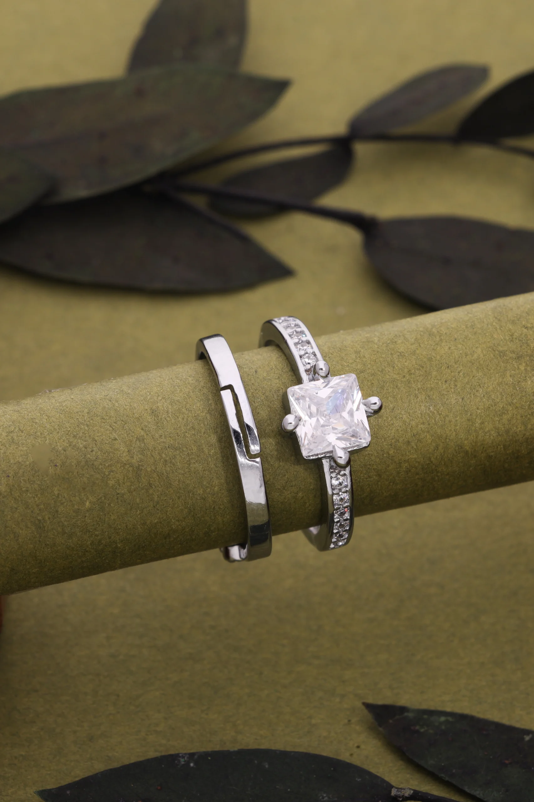 Elegant Silver Ring - Image 4