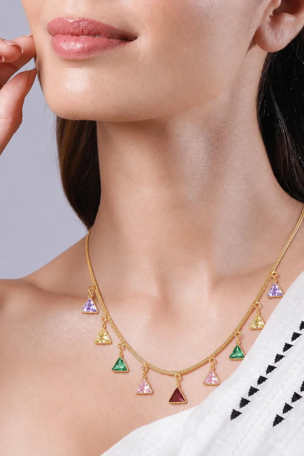 Classic Gold Necklace - Image 3