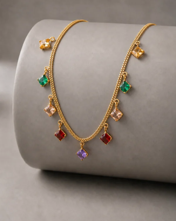 Elegant Gold Necklace