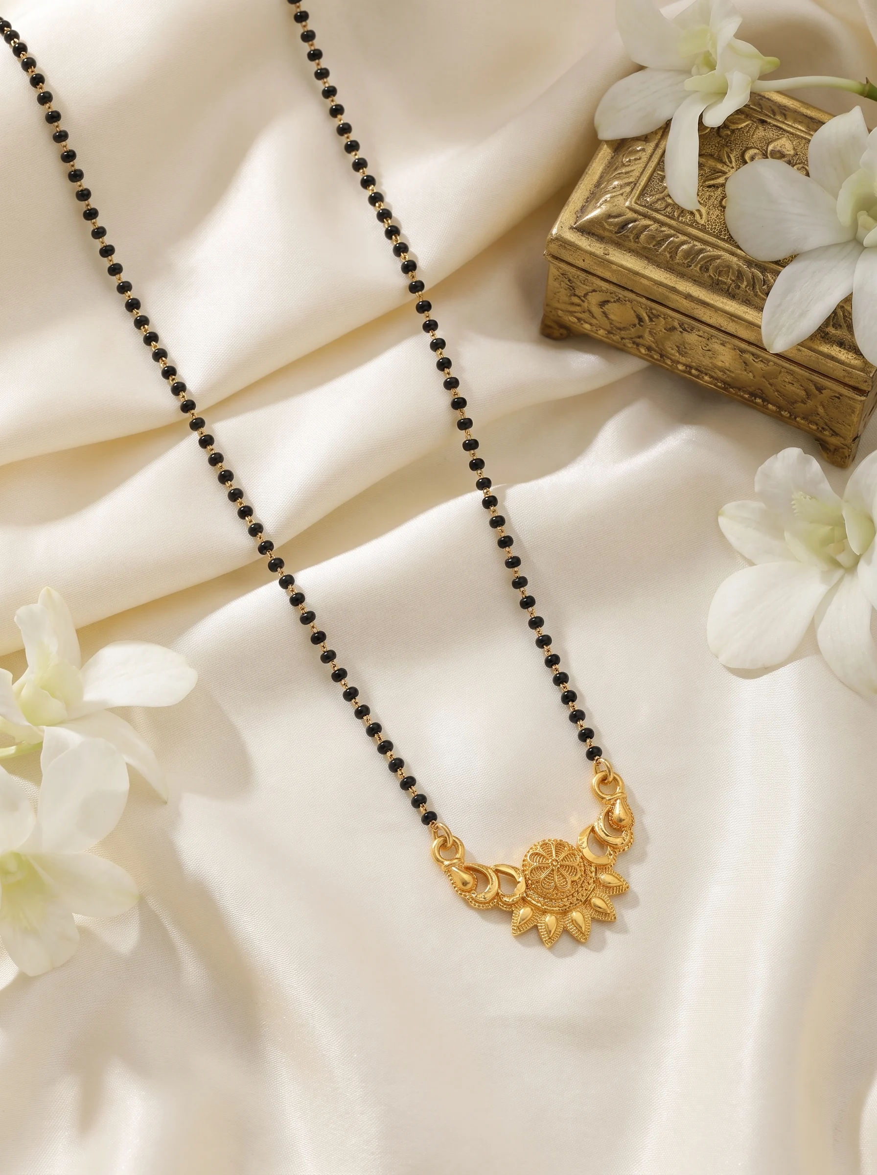 Classic Indian Mangalsutra - Image 3