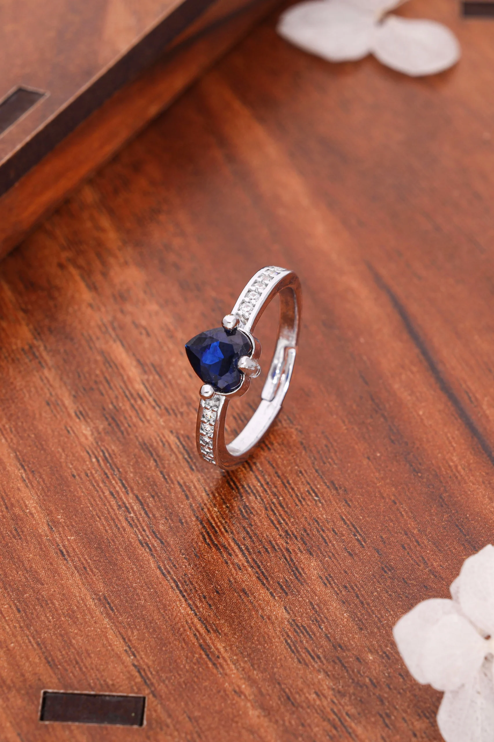Classic Silver Ring - Image 5