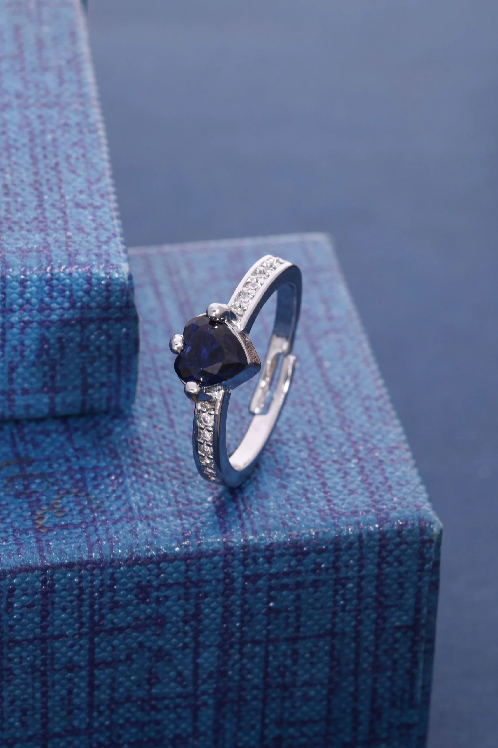 Classic Silver Ring - Image 6