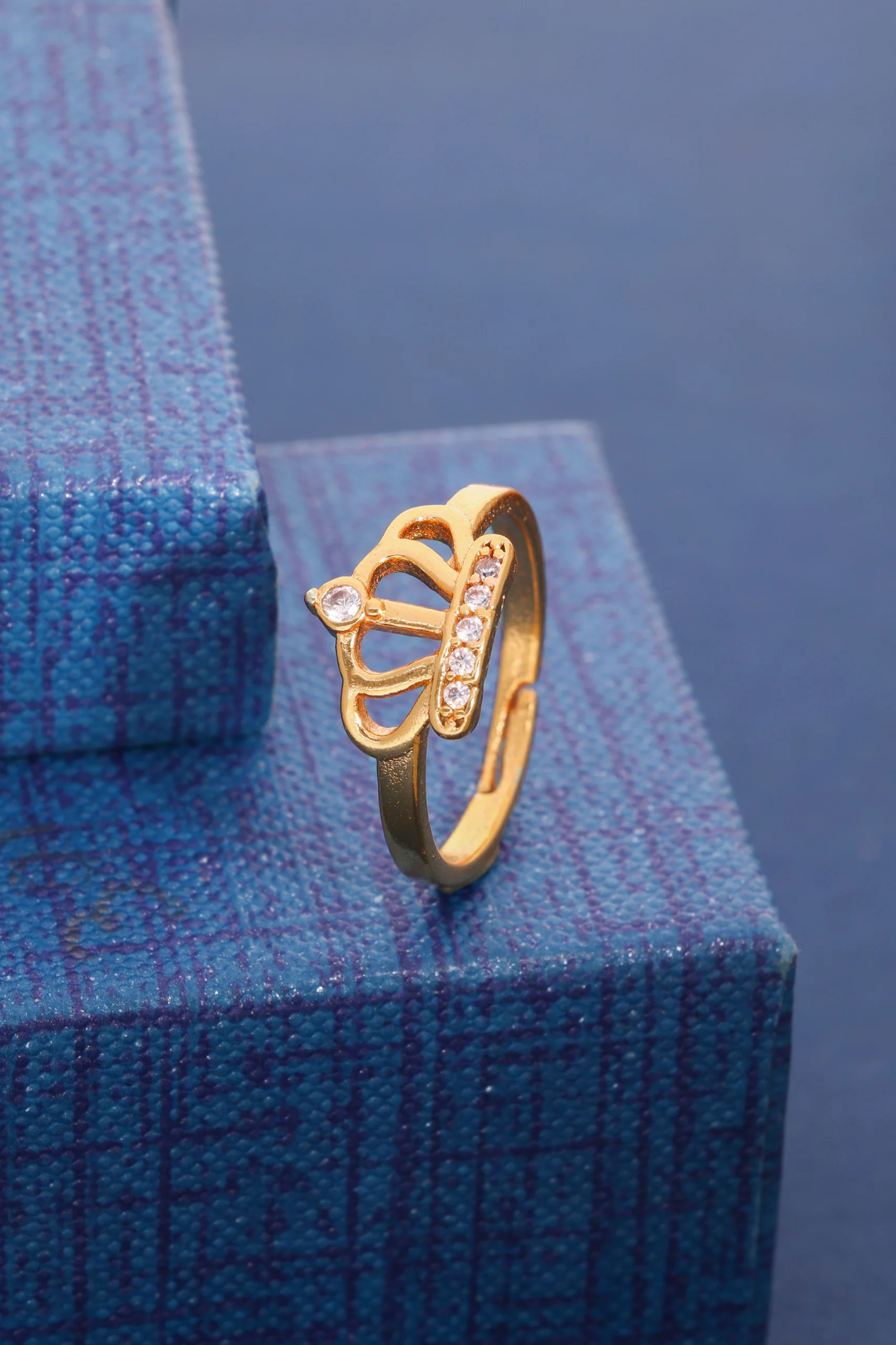 Golden Grace Ring - Image 6