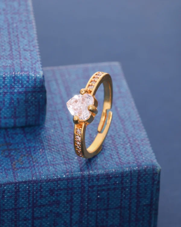Royal Gold Ring