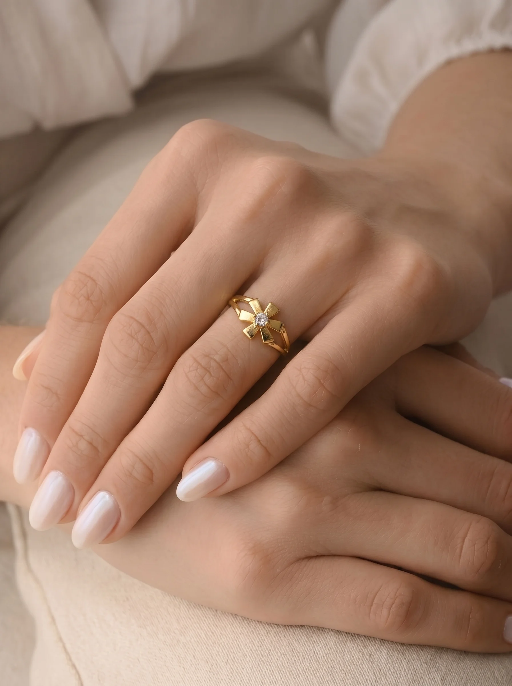 Precious Gold Ring - Image 5