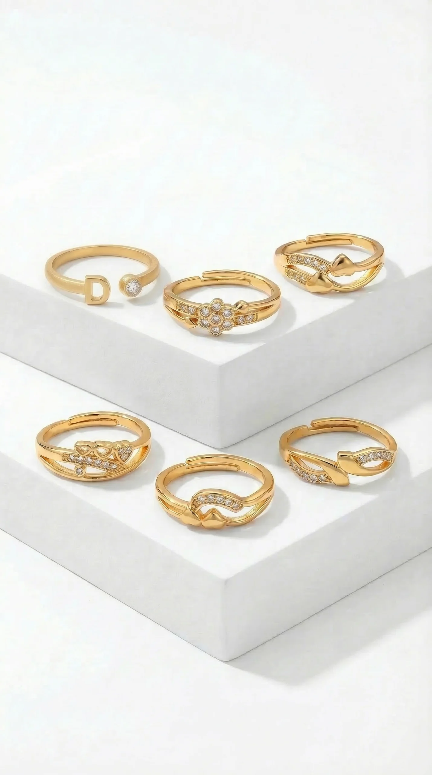 Heart Design Gold Ring