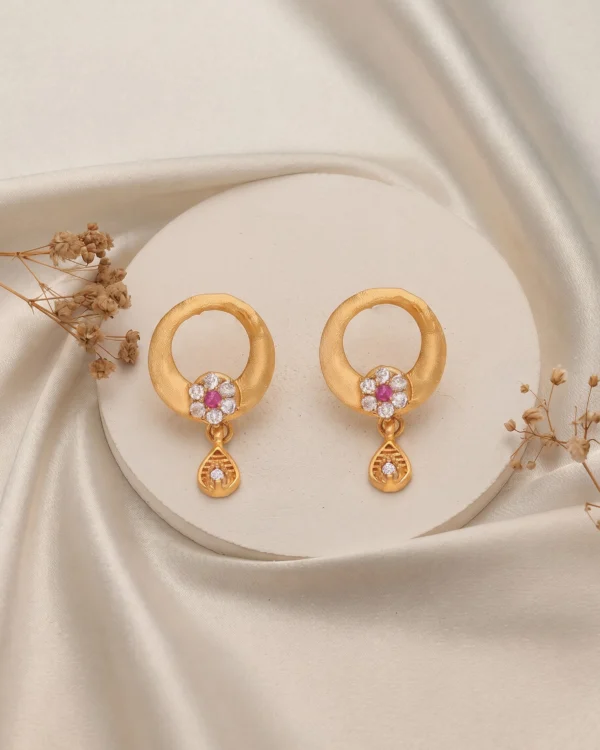 Timeless Gold Earrings