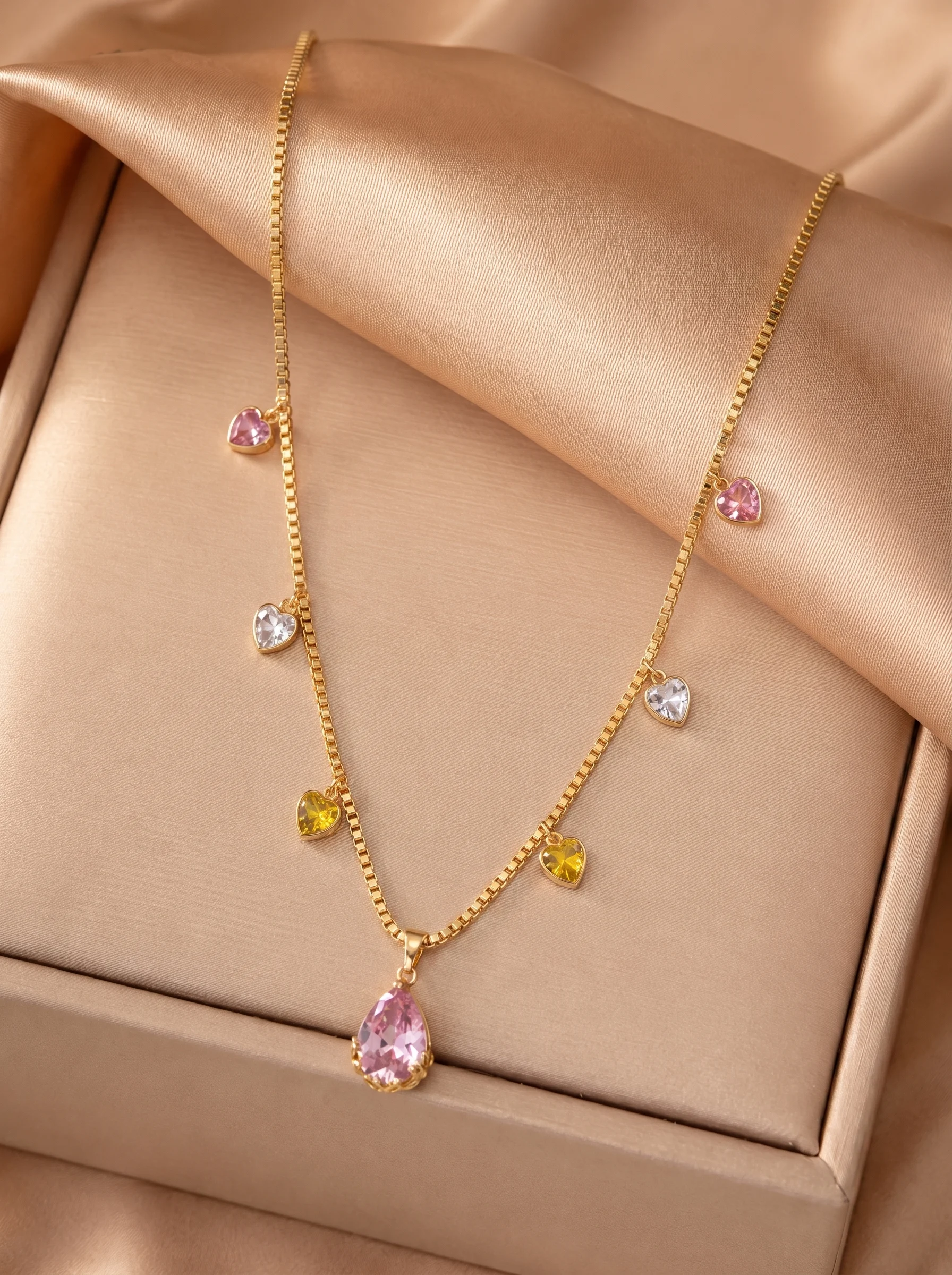 Elite Gold Necklace - Image 3