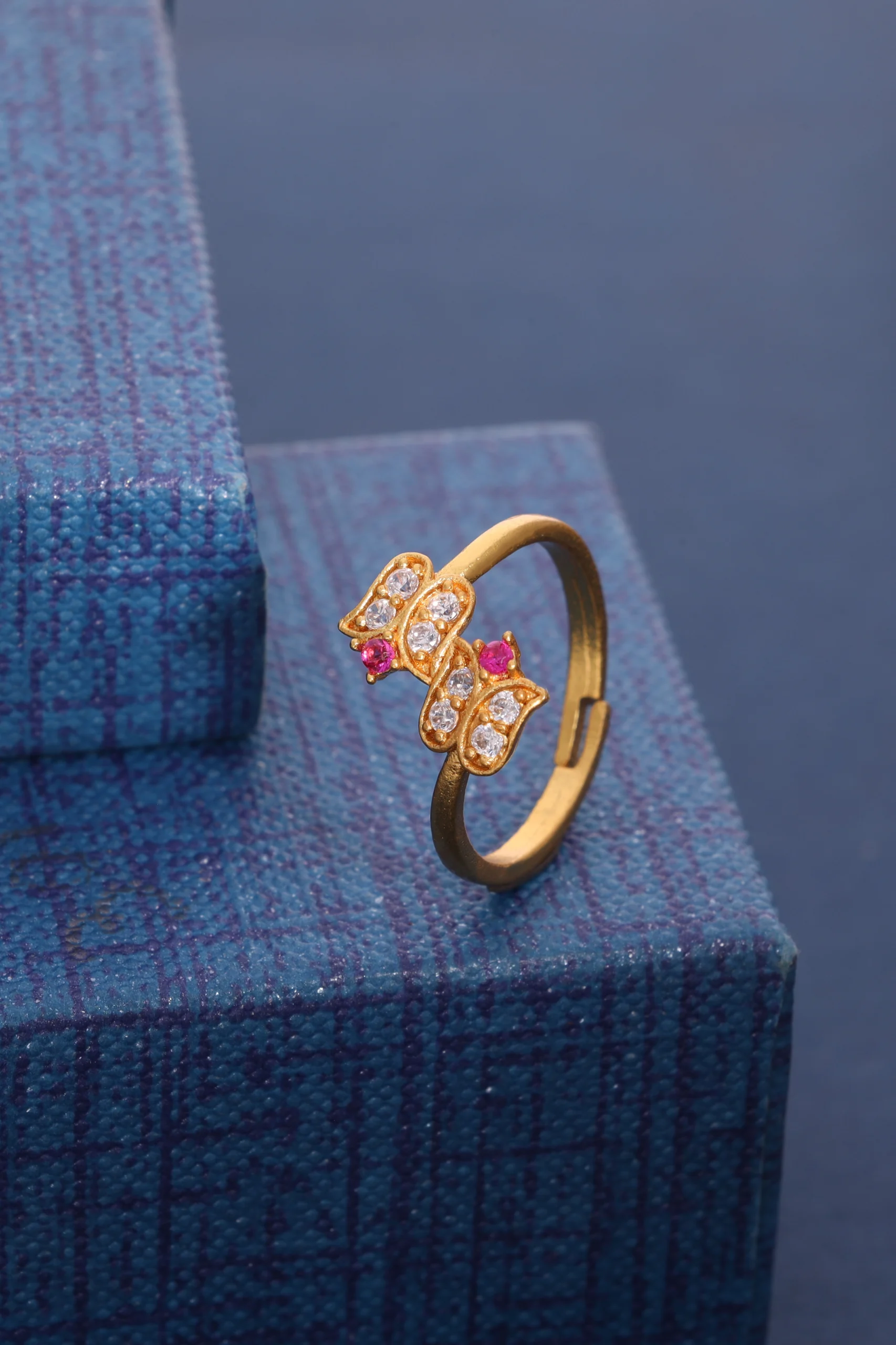 Signature Mate Gold Ring - Image 6