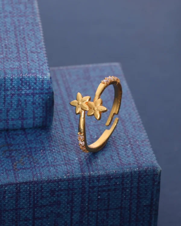 Elegant Mate Gold Ring