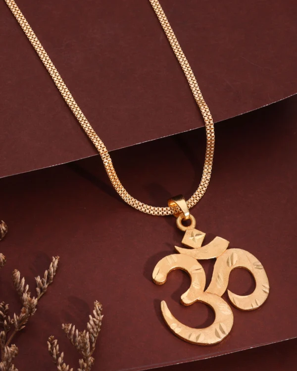 Floral Gold Pendant Necklace