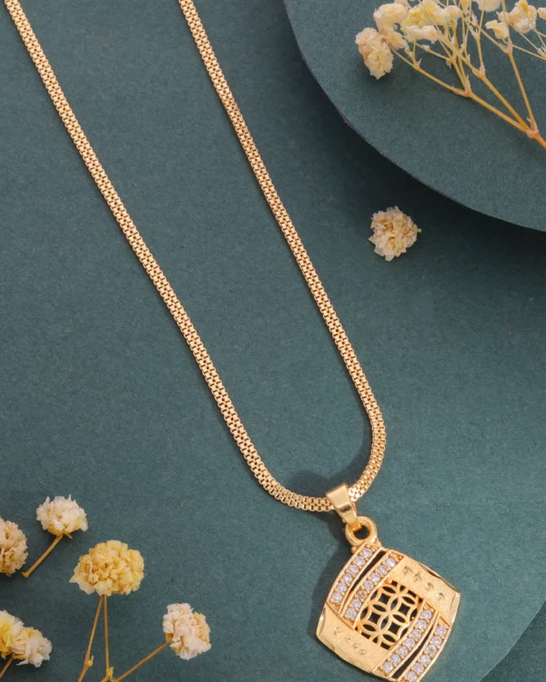 Grace Gold Pendant Necklace