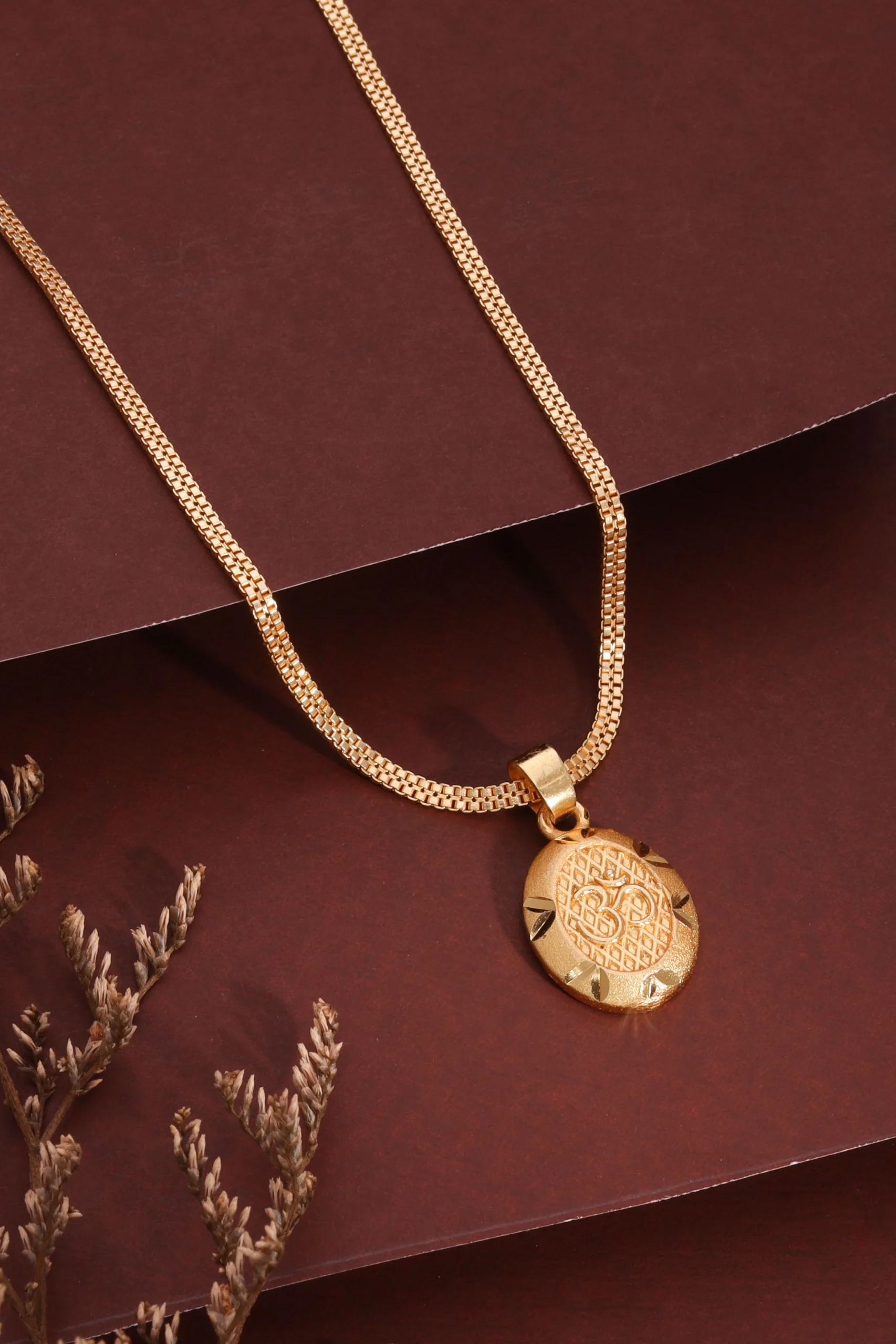 Premium Designer Pendant - Image 3