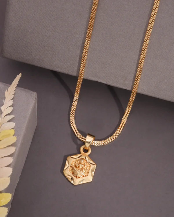 Designer Gold Chain Pendant