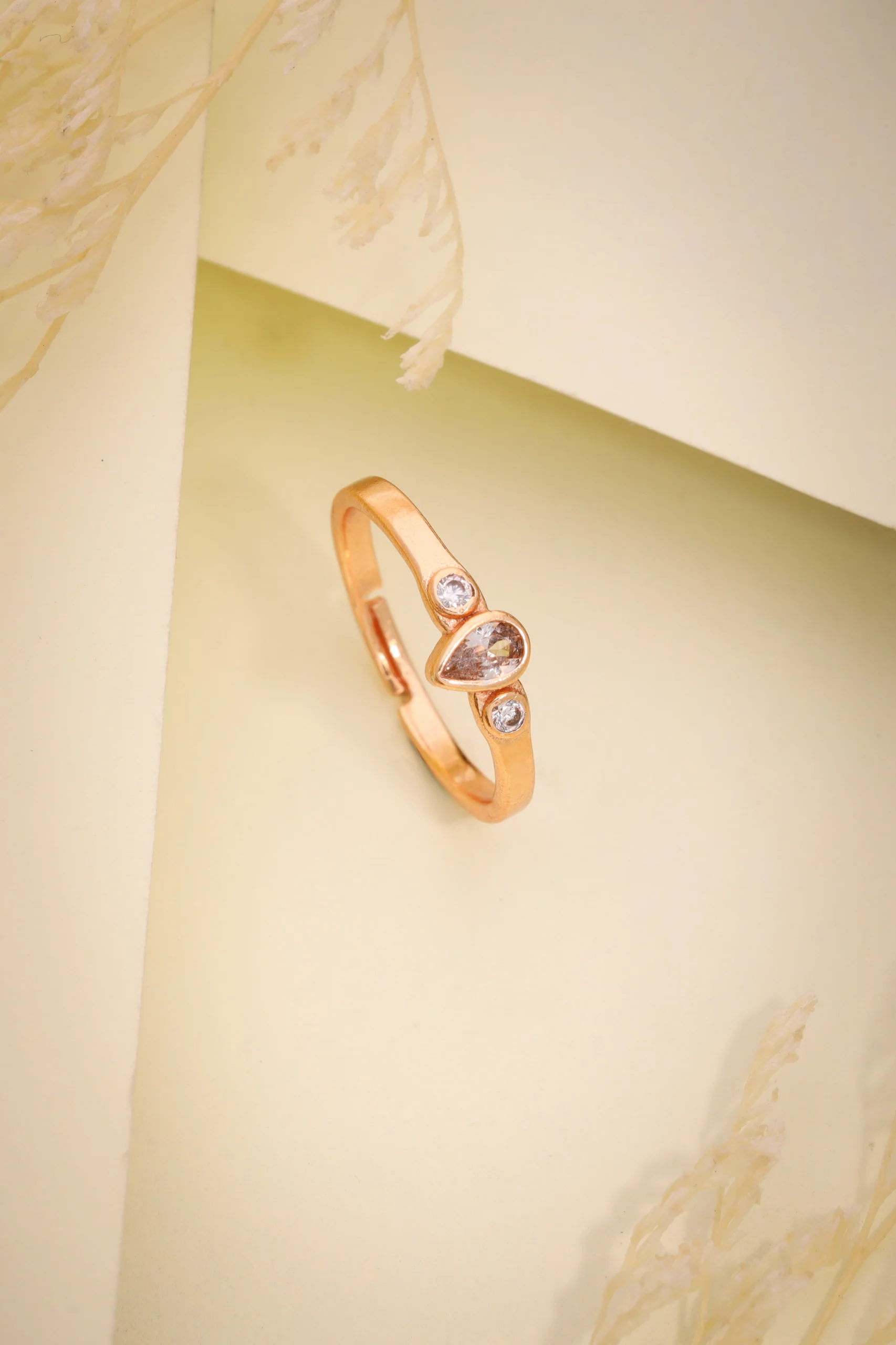Timeless Rose Gold Ring - Image 5