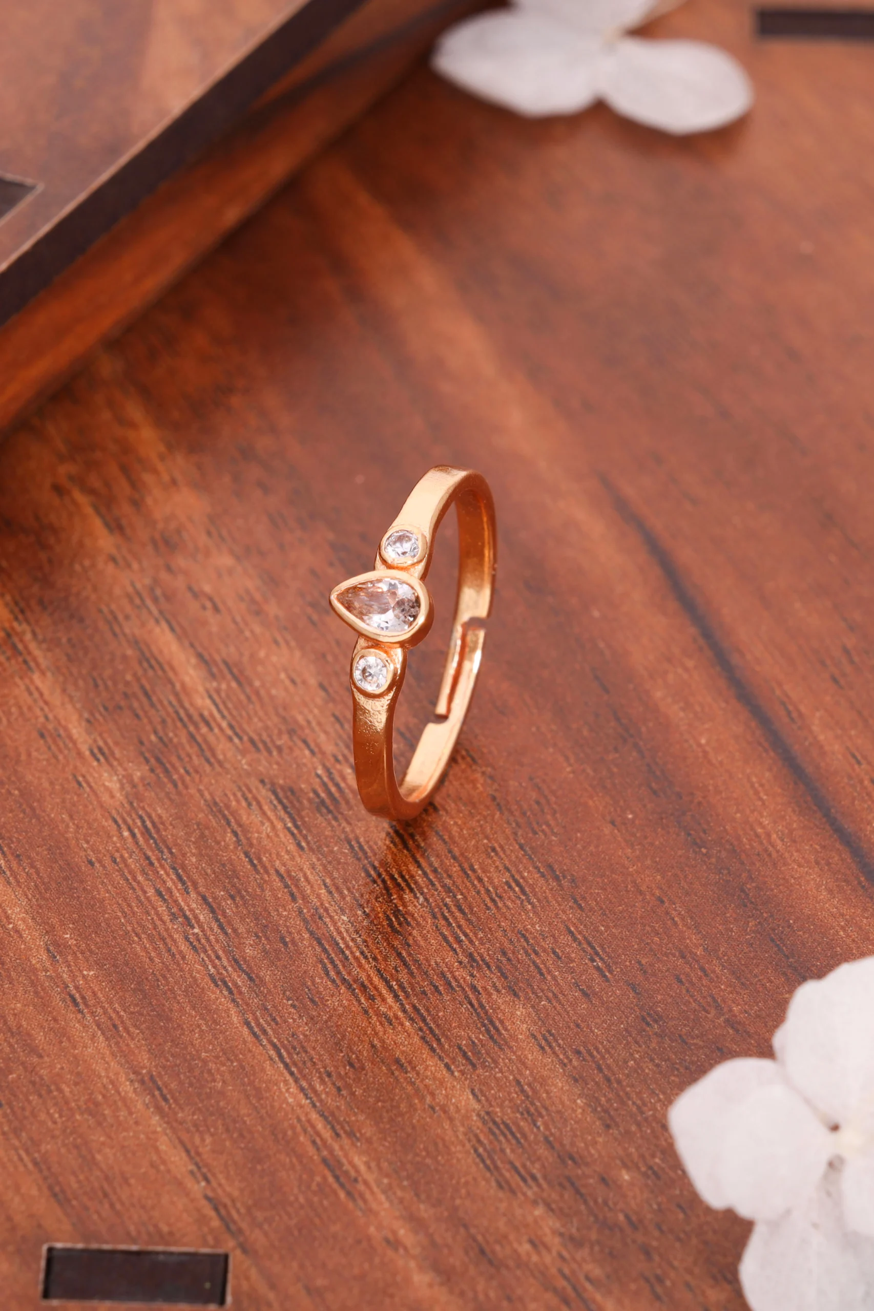 Timeless Rose Gold Ring - Image 7