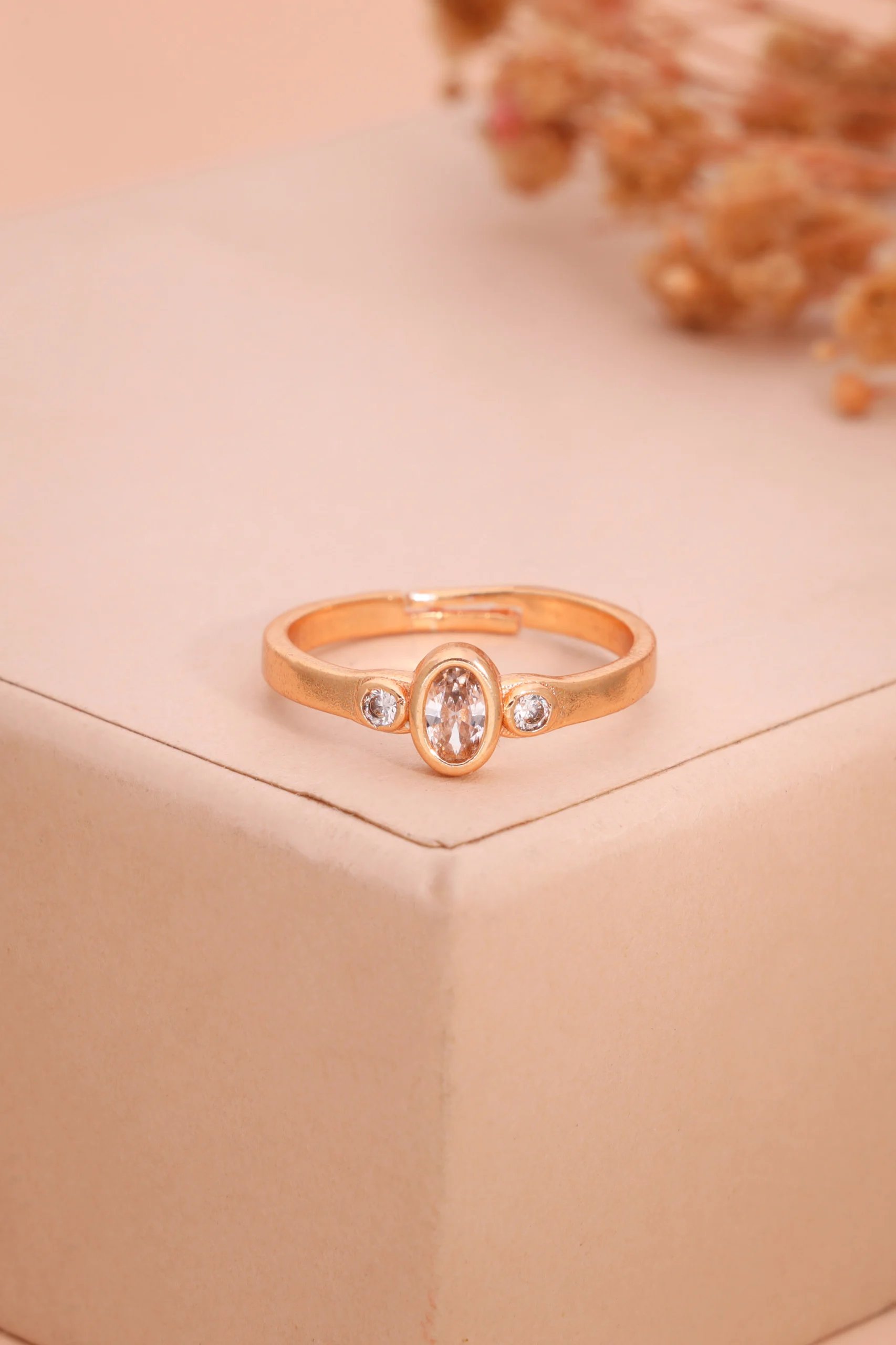 Contemporary Rose Gold Ring - Image 2