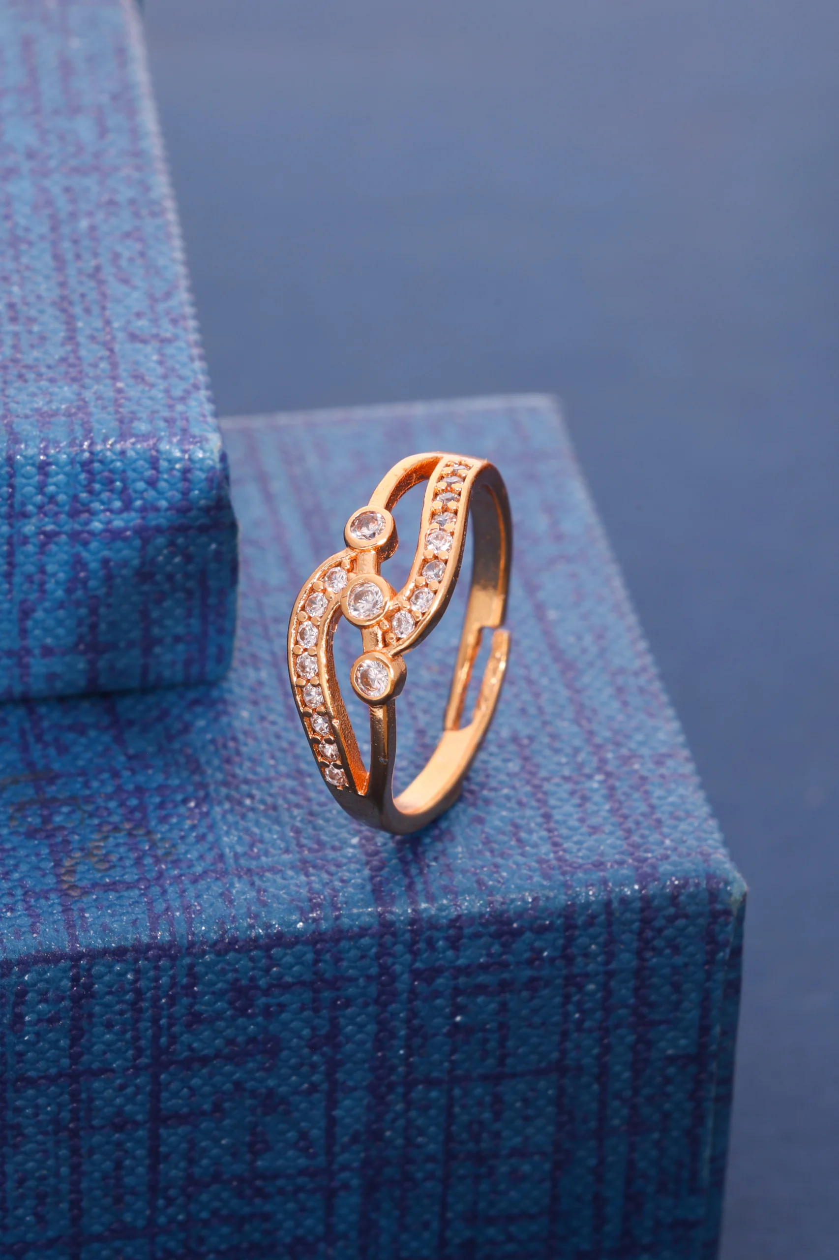 Premium Rose Gold Ring - Image 6
