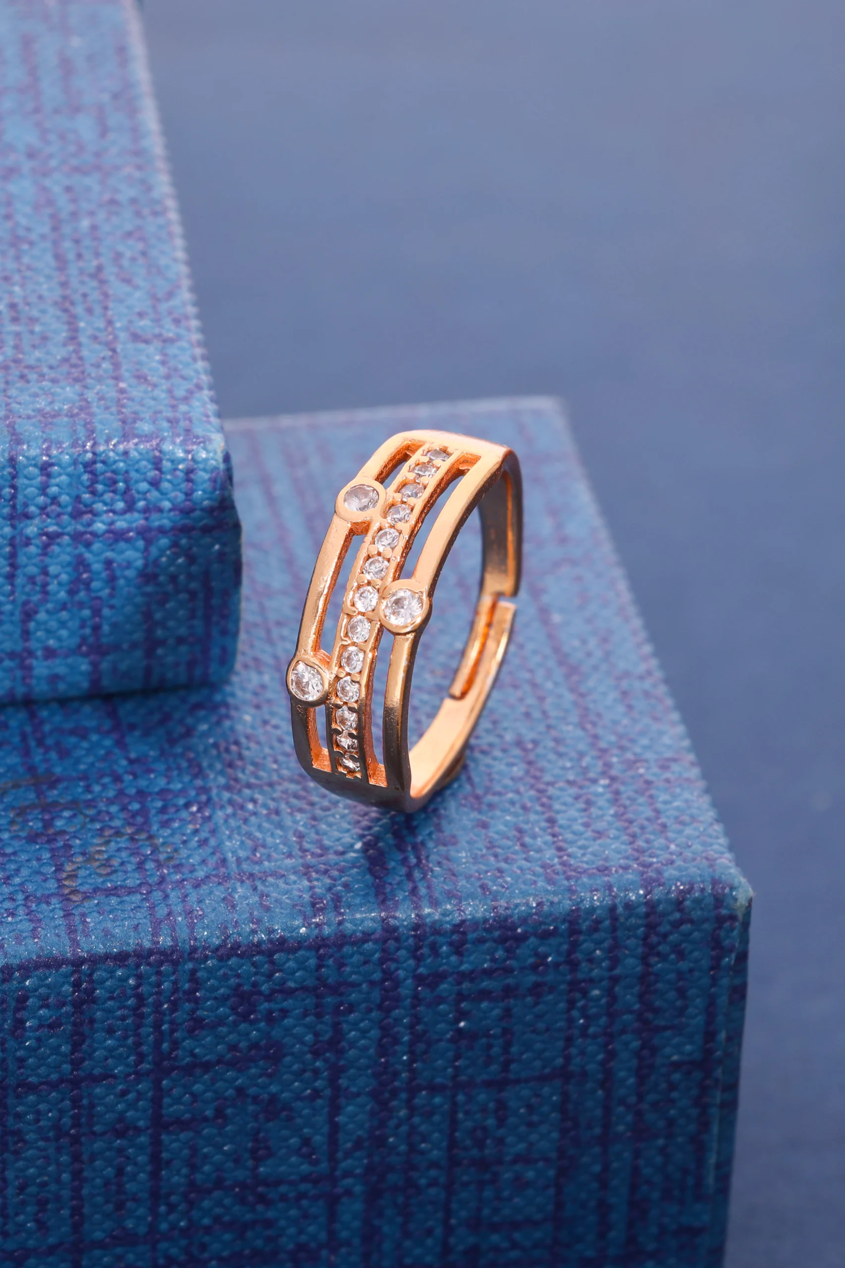 Aurora Rose Gold Ring - Image 6