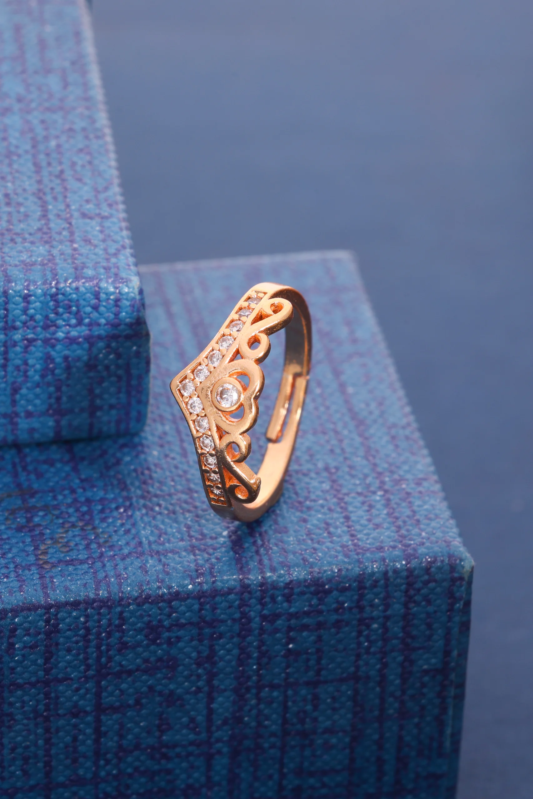Luxe Rose Gold Ring - Image 6