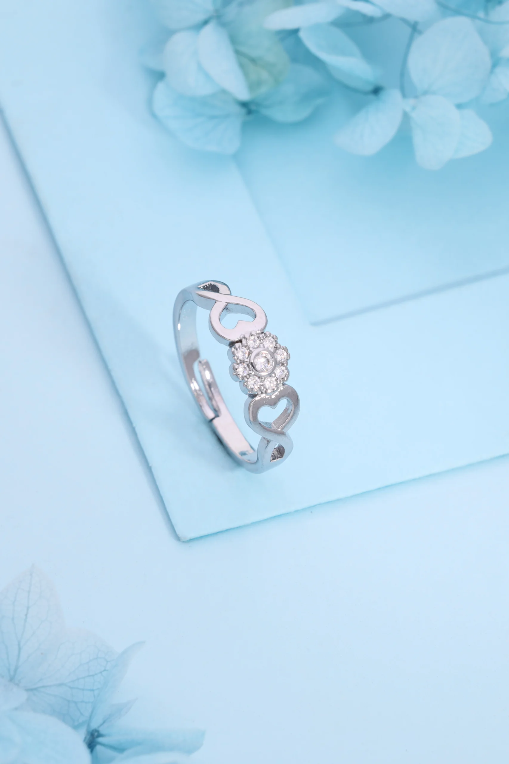 Contemporary Silver Ring - Image 2