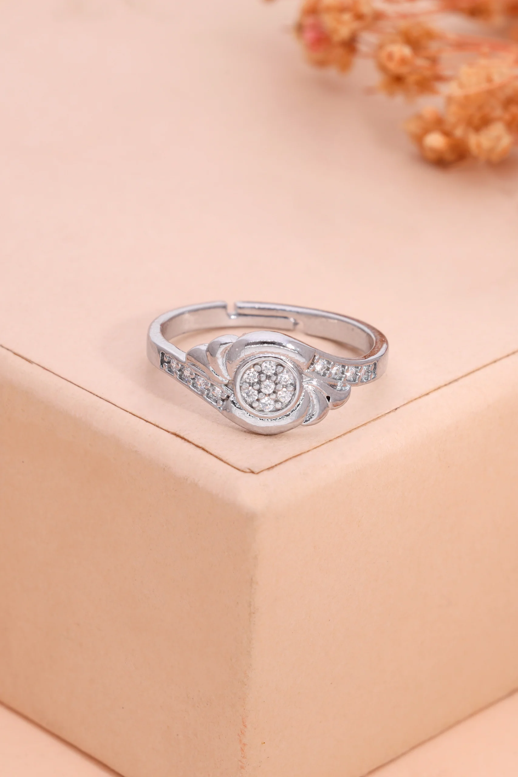 Elite Silver Ring - Image 3