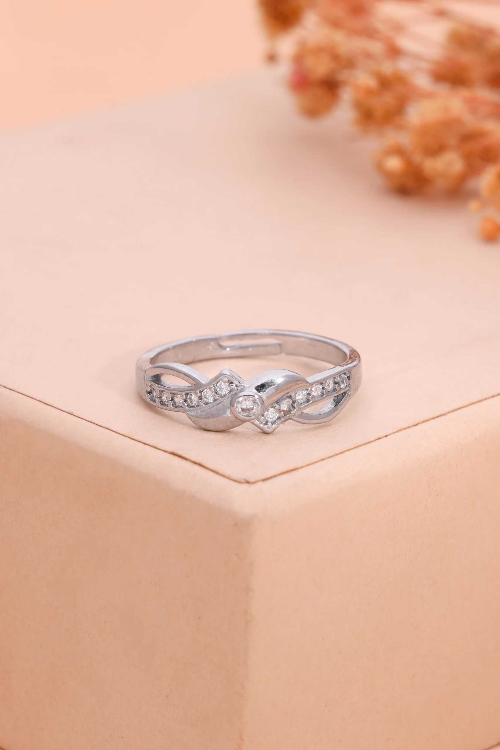 Royal Silver Ring - Image 2