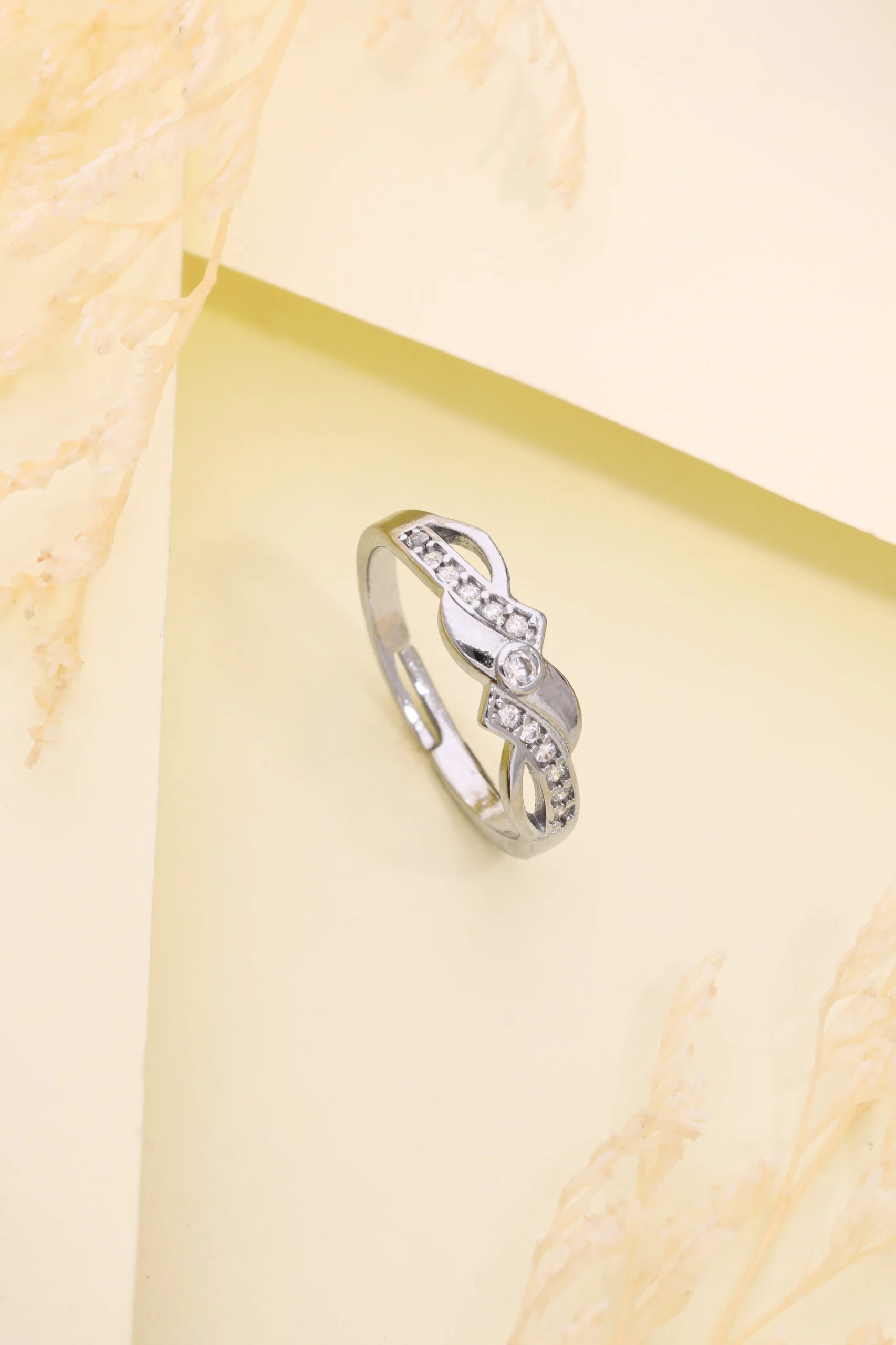 Royal Silver Ring - Image 3