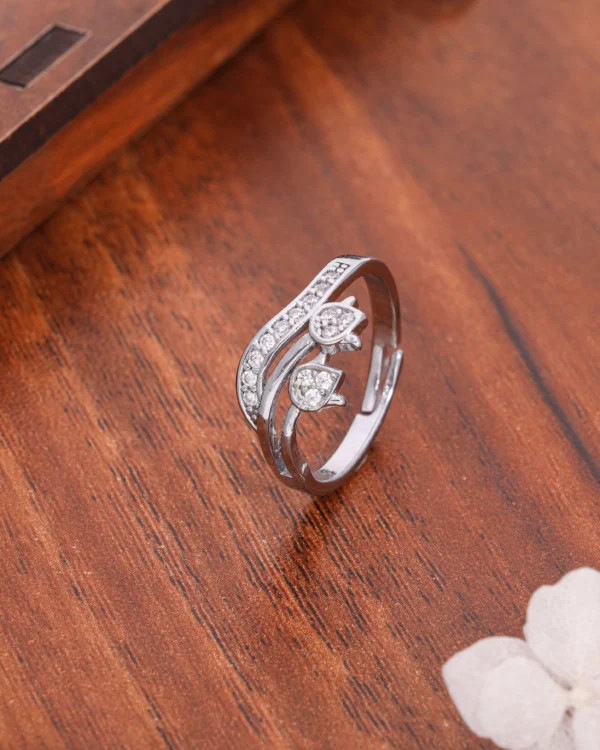 Prestige Silver Ring
