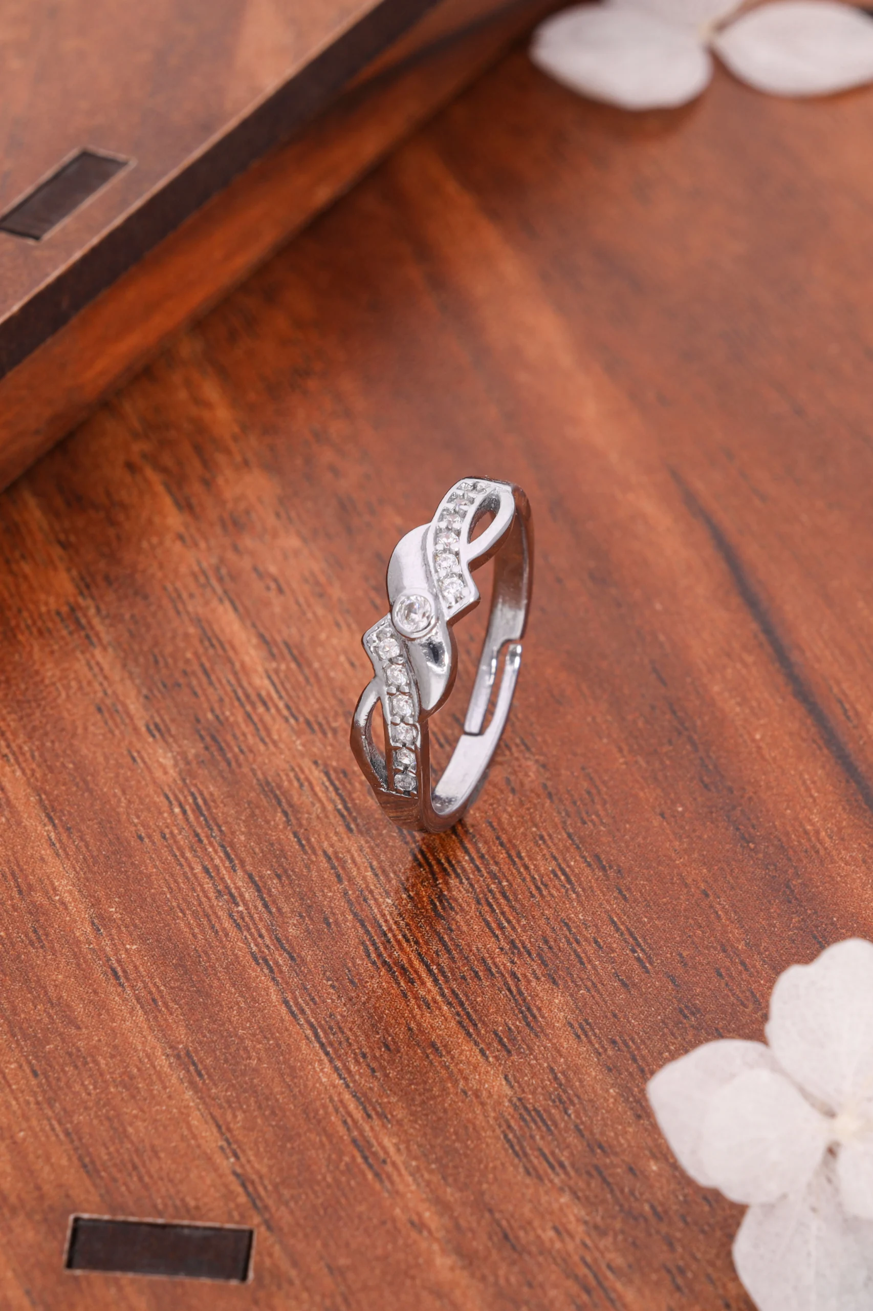 Royal Silver Ring - Image 5