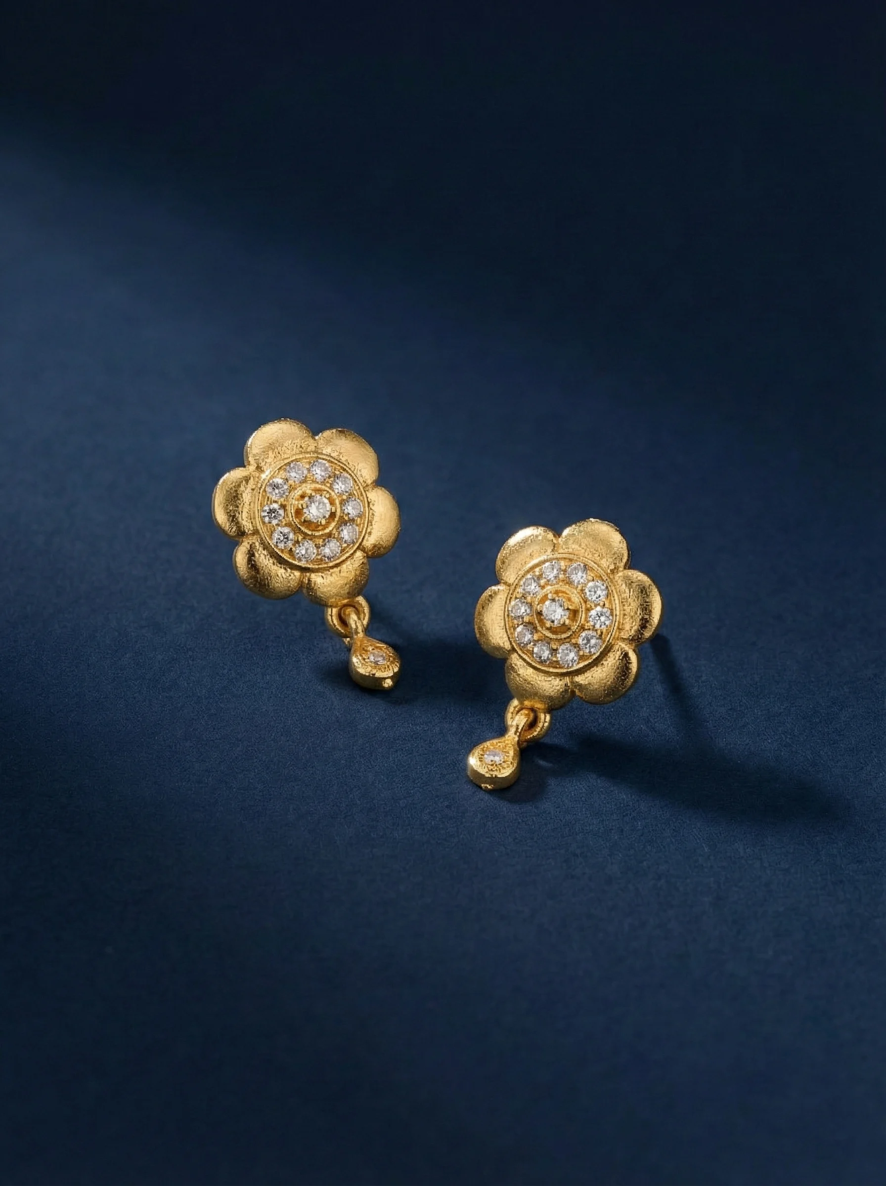 Floral Gold Earrings - Image 3