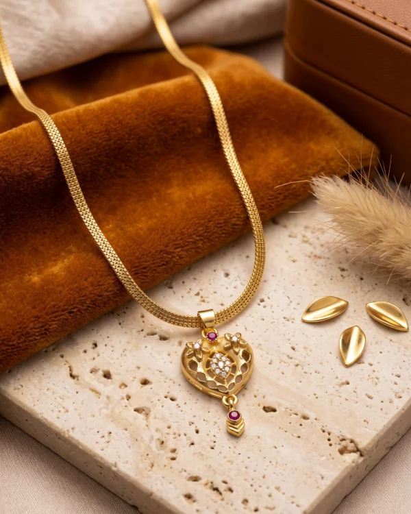 Floral Heart Gold Pendant Chain