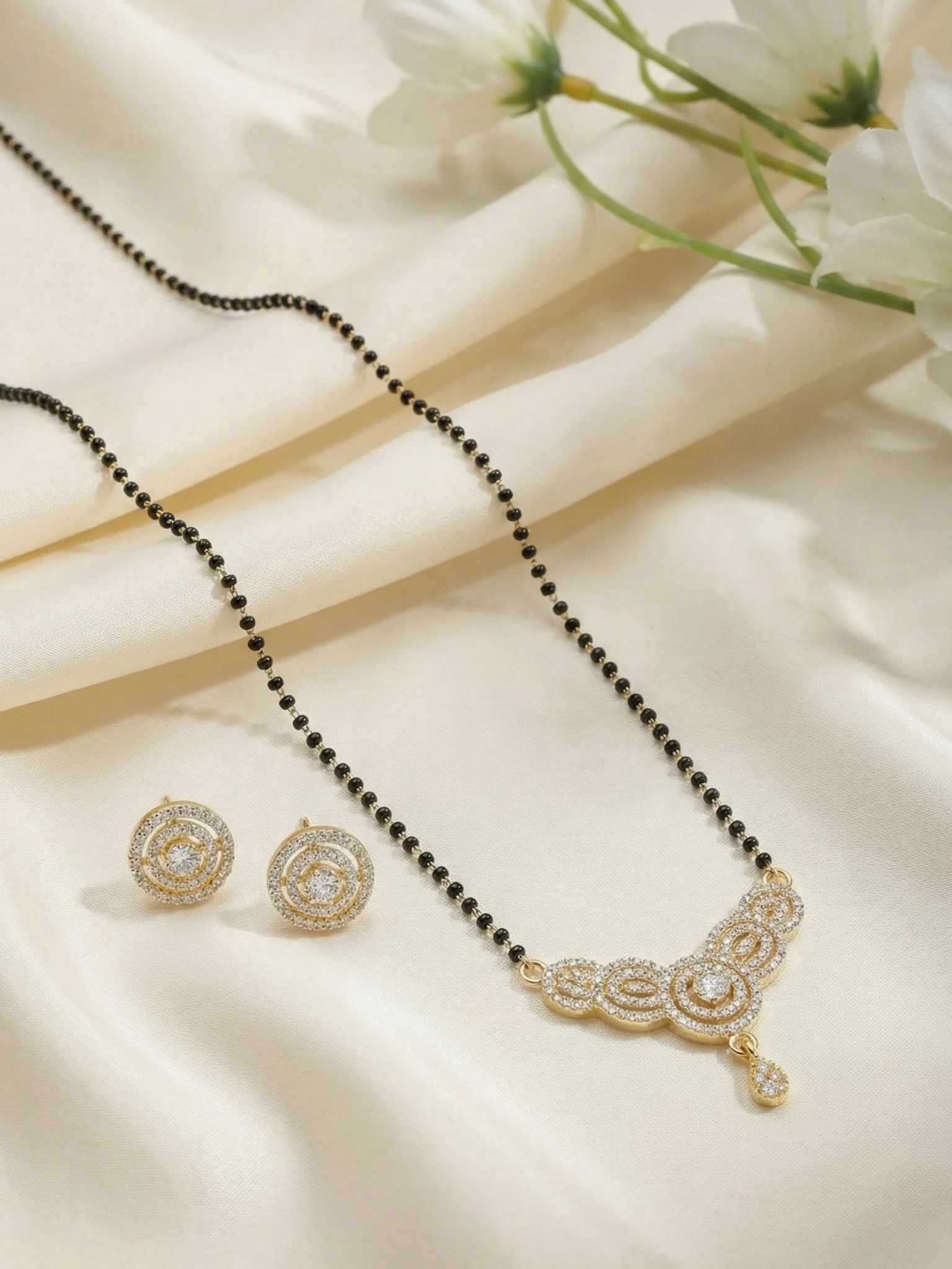 Modern Single Bead Mangalsutra - Image 2