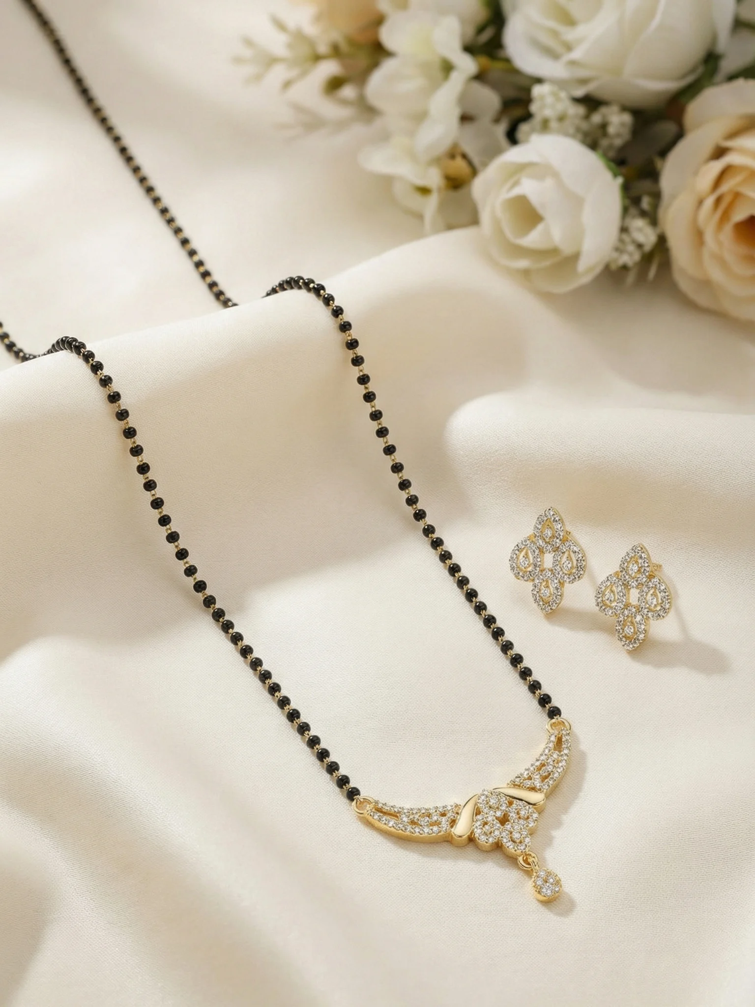 Designer Single Bead Mangalsutra - Image 3