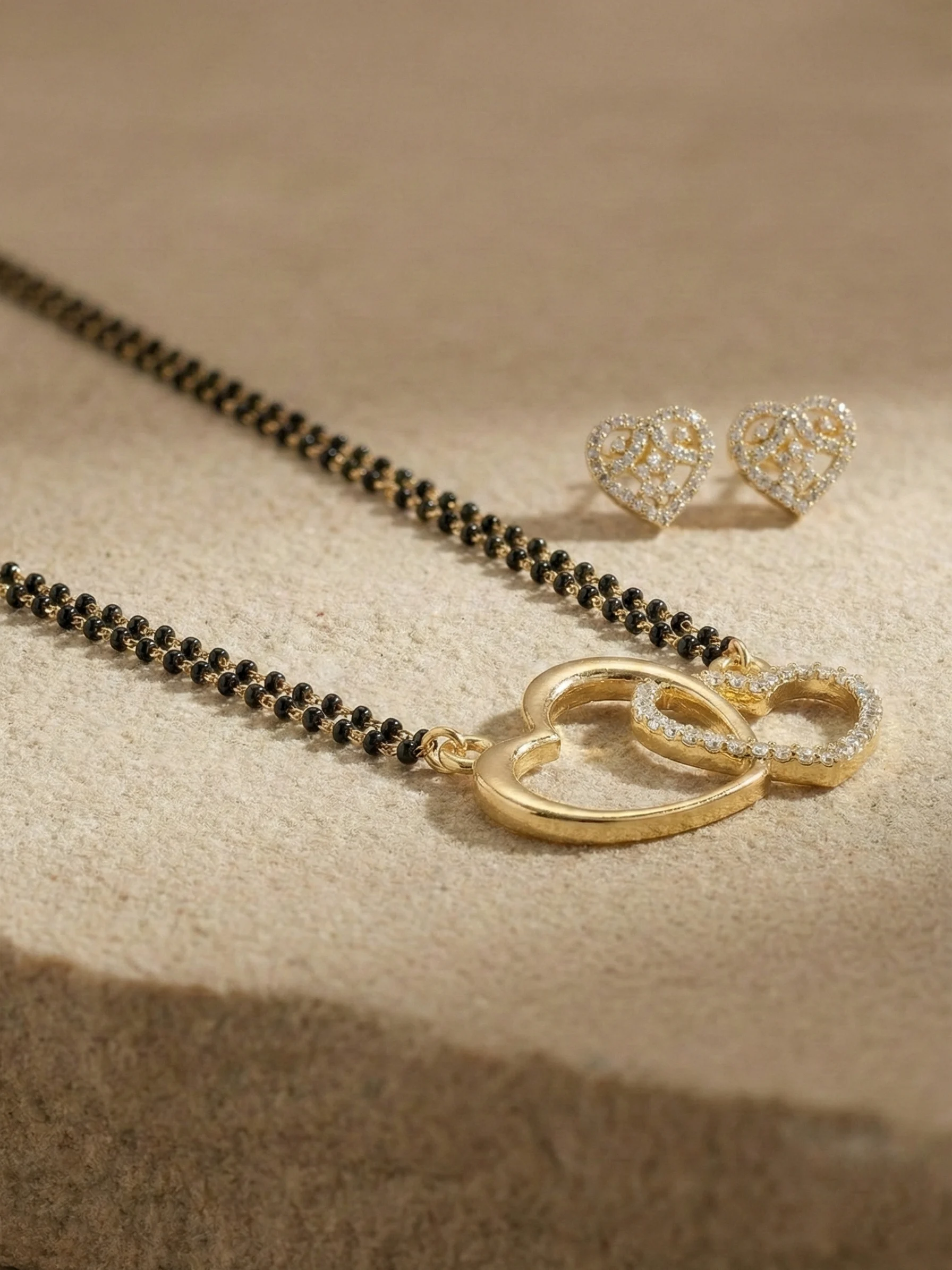 Sparkle Floral Mangalsutra Set - Image 4
