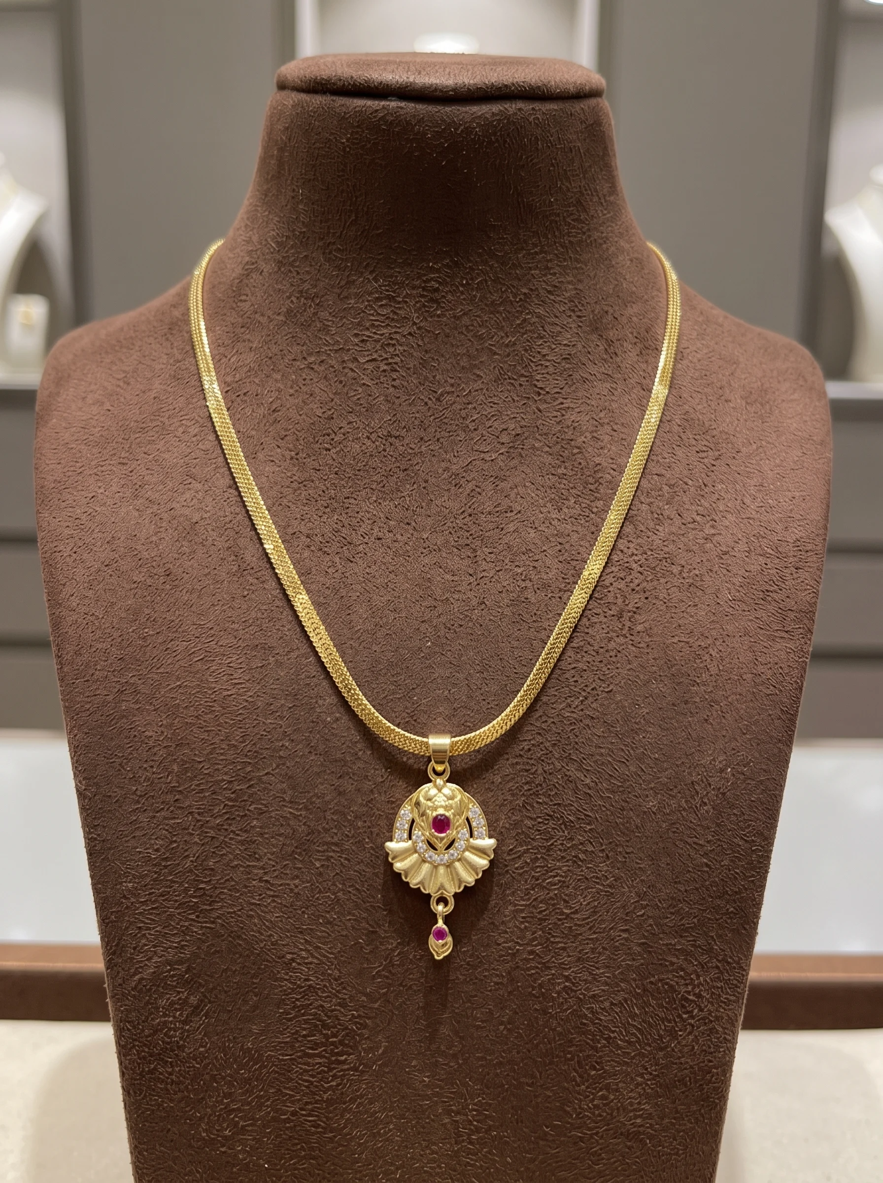 Minimal Gold Pendant Necklace - Image 3