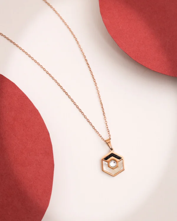 Rose Gold Fashion Necklace