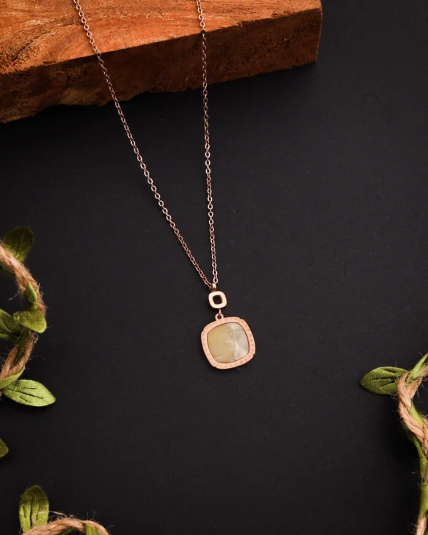 Elegant Necklace Pendant