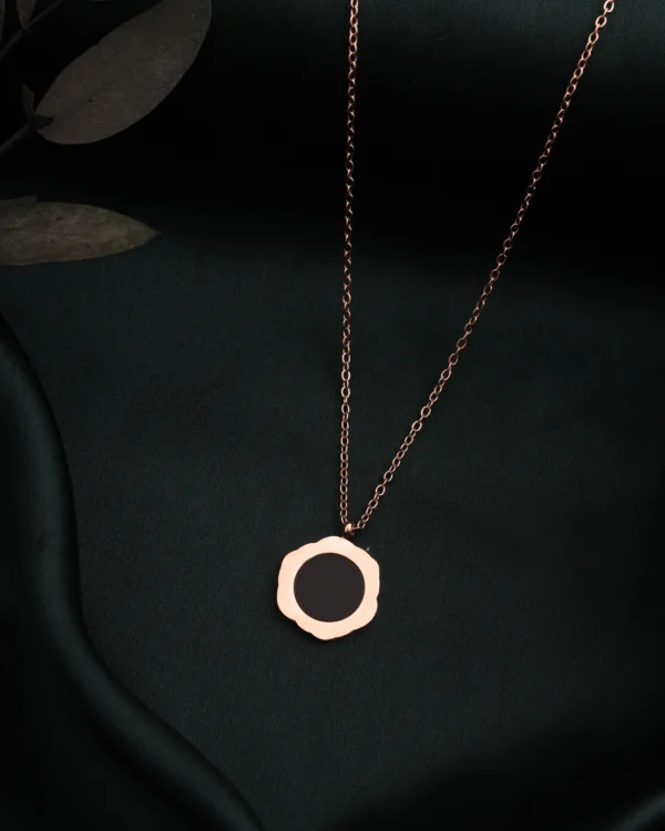 Office Wear Pendant