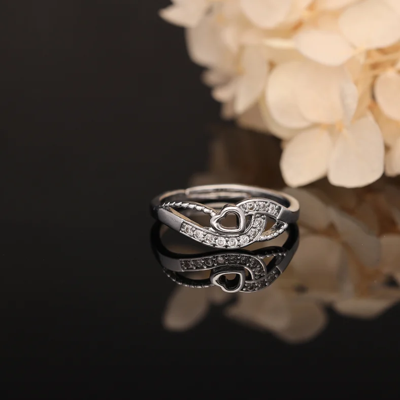 Silver Circle Leaf Crystal Ring - Image 5