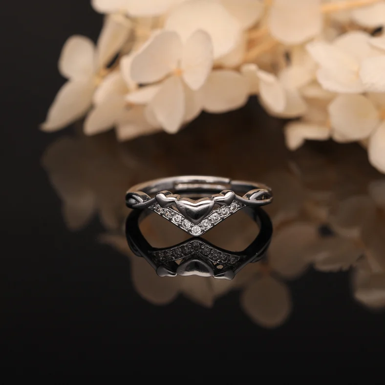 Silver Geometric Wave Ring - Image 6