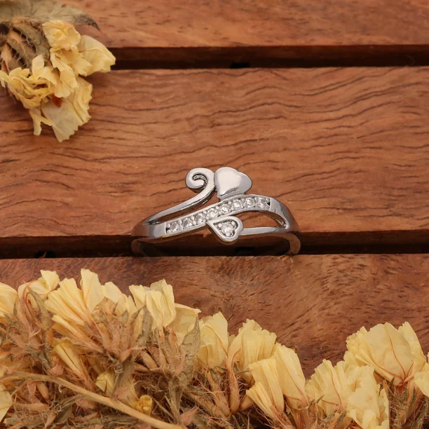 Silver Leaf Swirl Crystal Ring