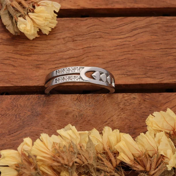 Silver Layered Leaf Ring - Image 5