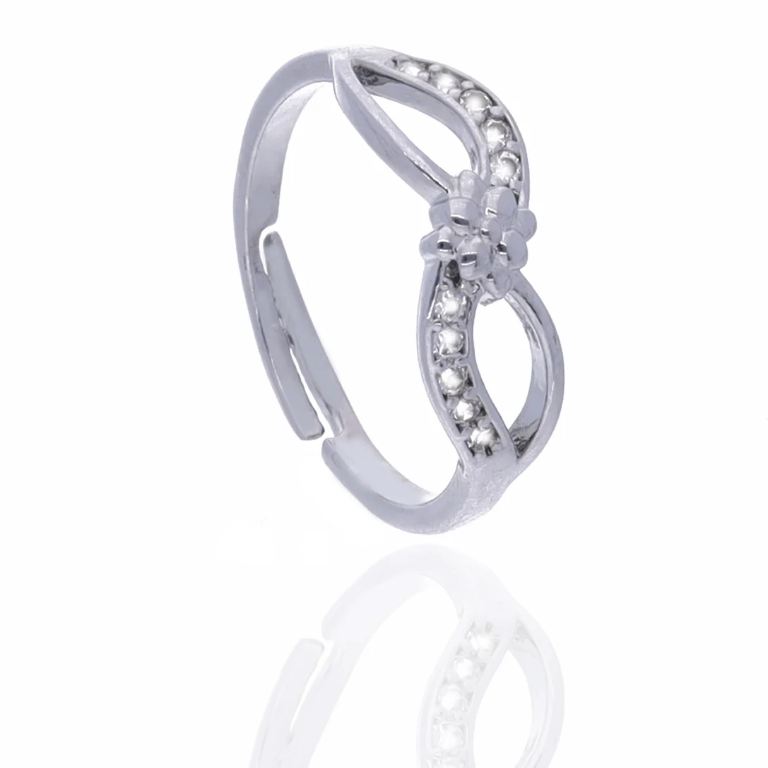 Silver Leaf Crystal Ring - Image 3