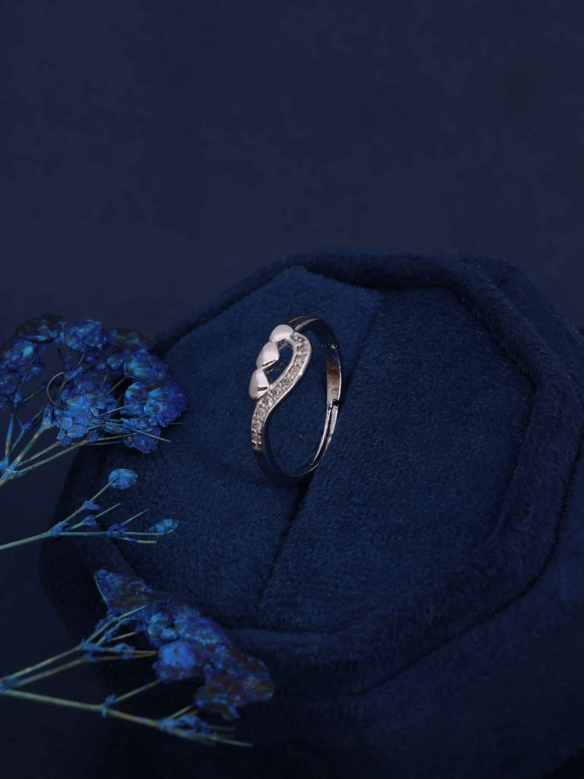 Silver Swirl Heart Crystal Ring - Image 2