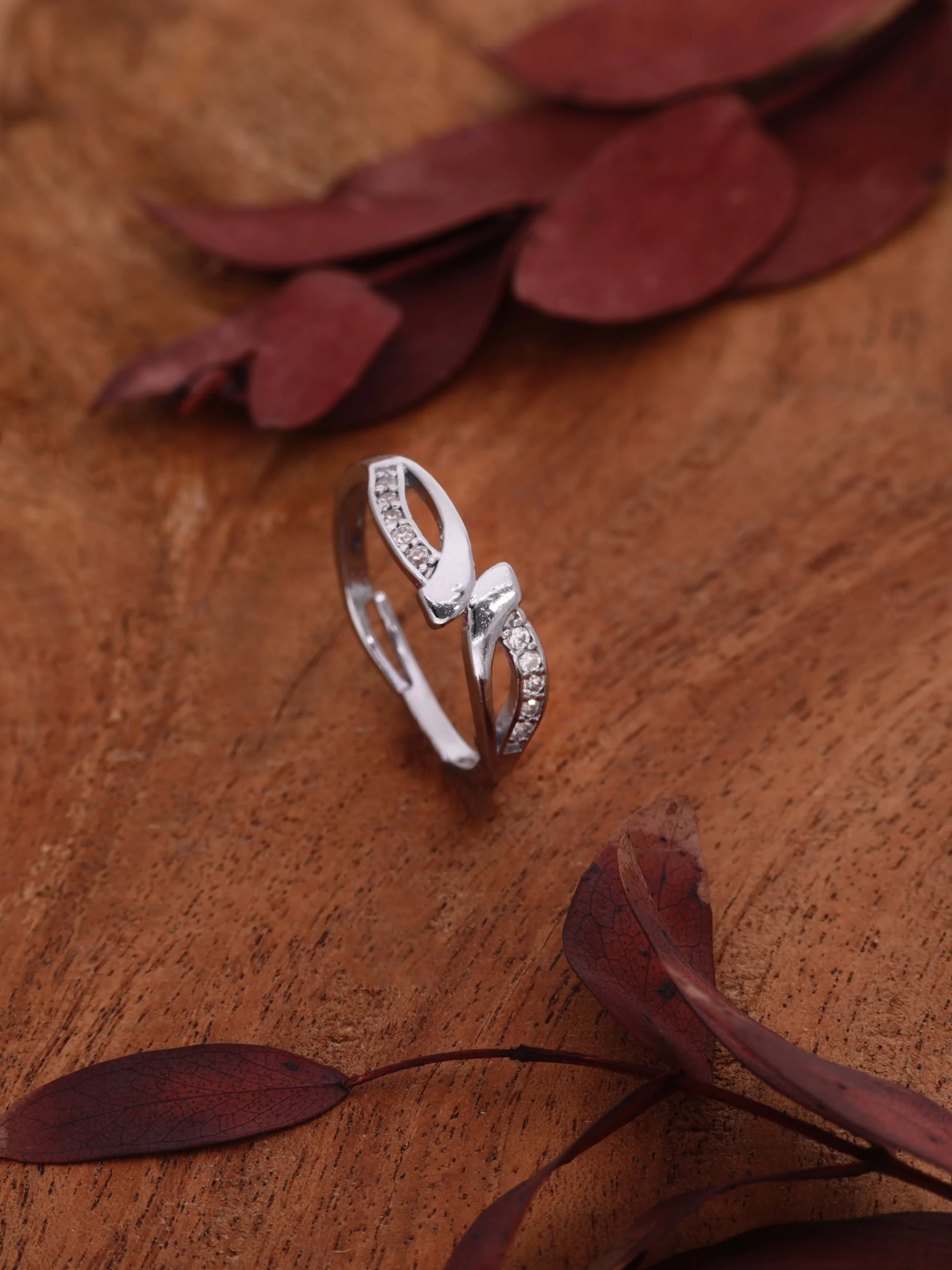 Silver Twin Leaf Crystal Ring - Image 6