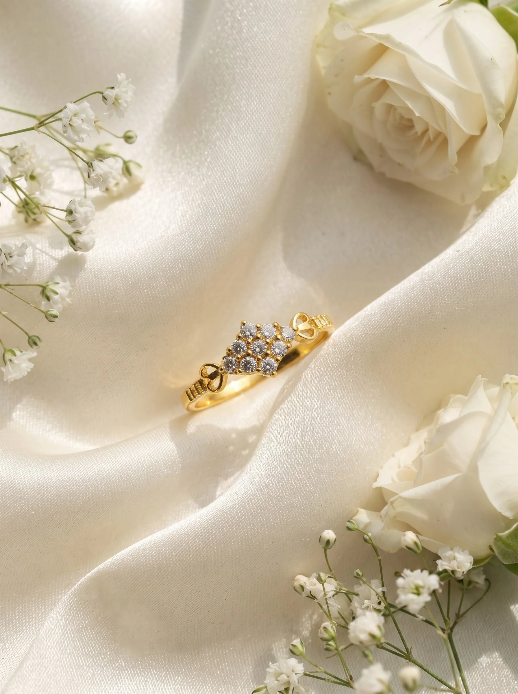Floral Crystal Gold Ring - Image 4