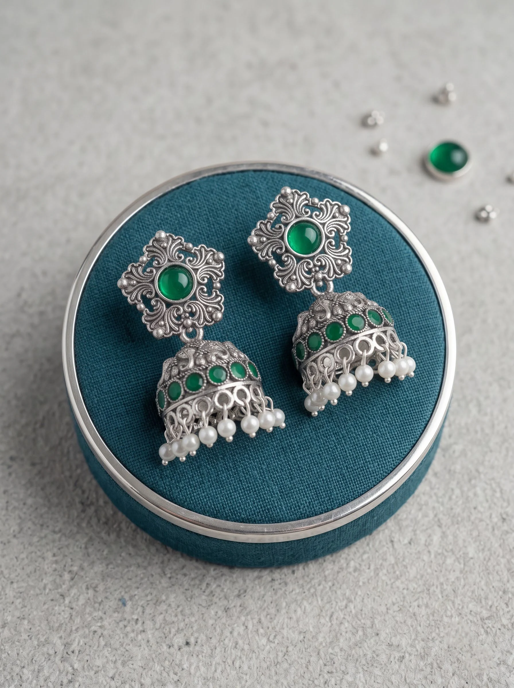Emerald Riwaayat Oxidised Jhumka Earrings - Image 5